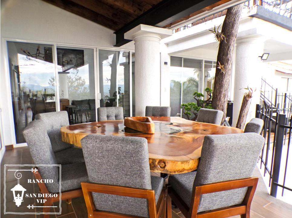 Rancho San Diego, Villa Llena De Vida Vip อิกซ์ทาปัน เดอ ลา ซัล ภายนอก รูปภาพ