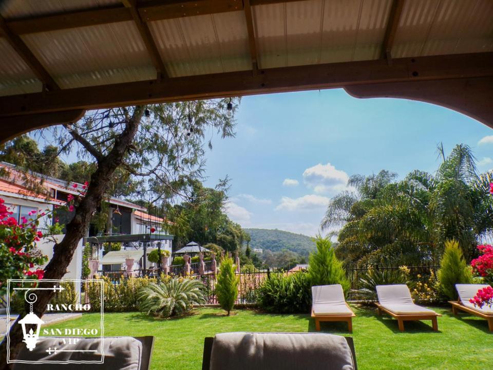 Rancho San Diego, Villa Llena De Vida Vip อิกซ์ทาปัน เดอ ลา ซัล ภายนอก รูปภาพ